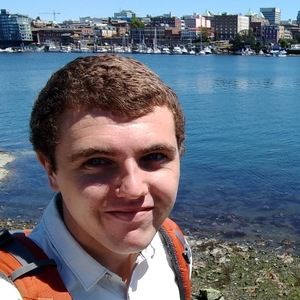 Meet your Posher, Zev